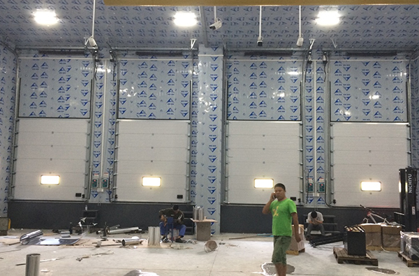 工業(yè)提升門(mén)