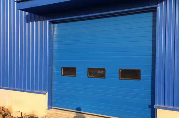 工業(yè)提升門(mén)