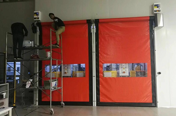 拉鏈快速卷簾門(mén)