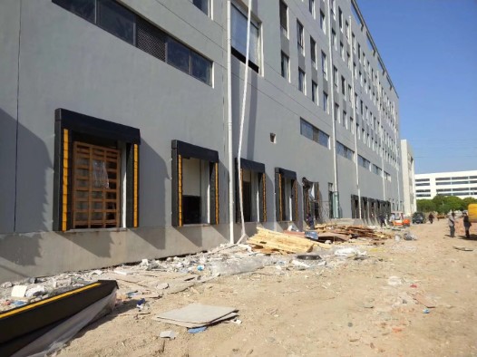 工業(yè)提升門(mén)