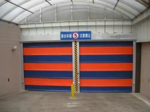 快速堆積門(mén)